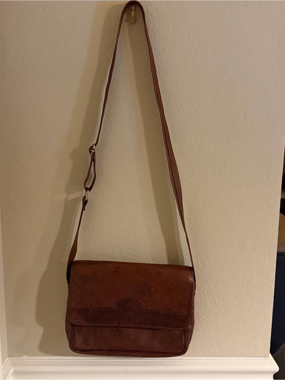 Classic Spanish Brown Leather Crossbody Bag - Ubrique